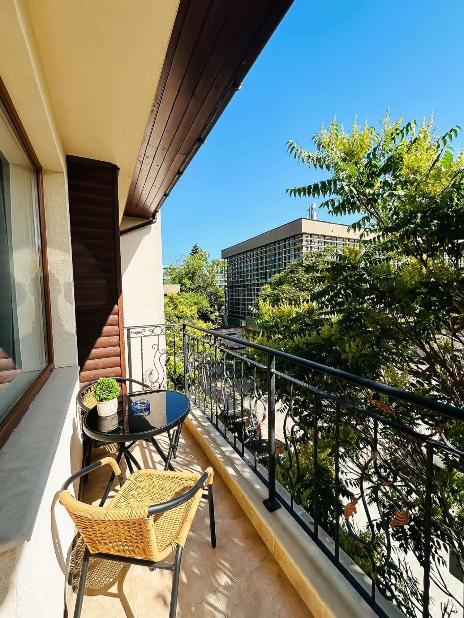 Family Hotel Helios Σάνι Μπιτς Εξωτερικό φωτογραφία